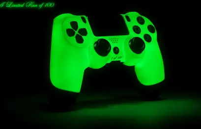 Une Dualshock 4 phosphorescente limitée à 100 exemplaires chez ColorWare